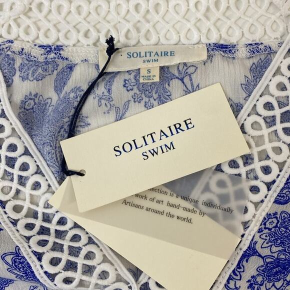 Solitaire Hand Crafted Coverup Floral Small - Picture 6 of 7